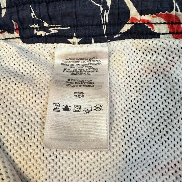 Columbia PFG Mens M Flag Sharks Swim Fishing Shorts Lined Drawstring Pocket - Picture 8 of 10